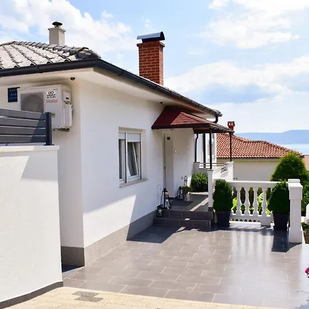 Motar * Novi Vinodolski